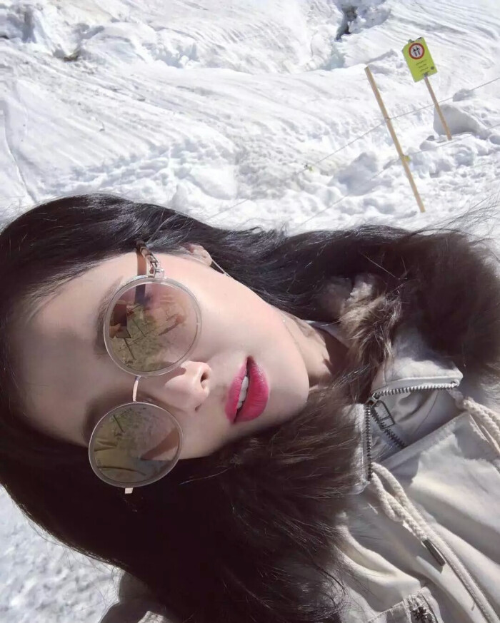 崔雪莉instagram更新