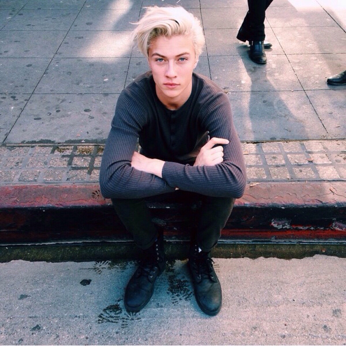 lucky blue smith