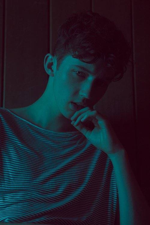 troye sivan 男神 欧美帅哥 情侣头像 眨眼秒杀万千女生