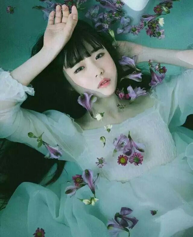 "(闺蜜头像 三人 森系 小清新 唯美 意境 个性)by清茶半打