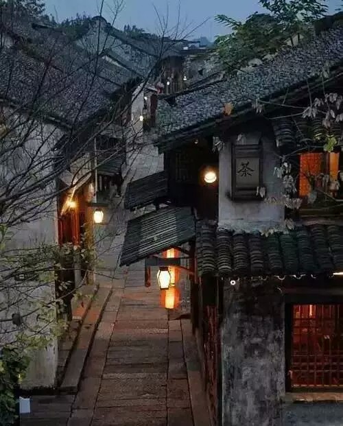 江南,烟雨巷