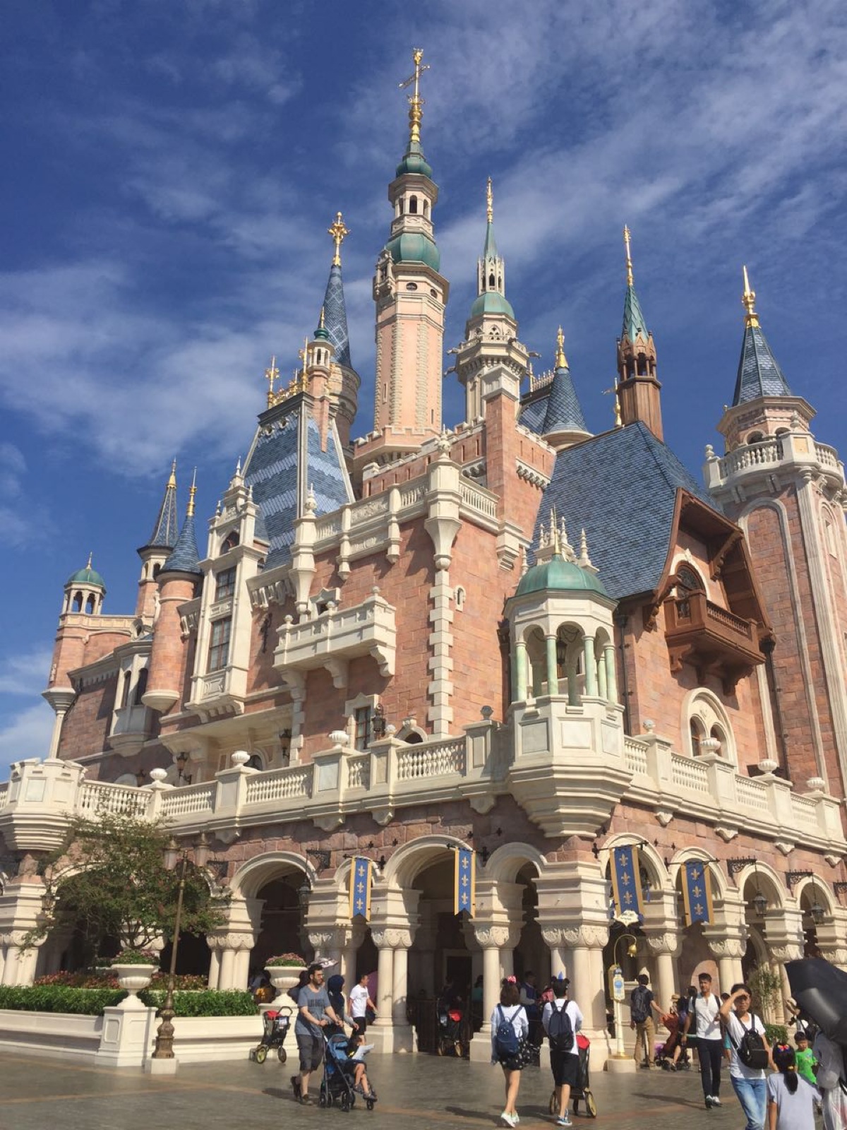 disneyresort上海迪士尼度假村奇幻童话城堡①