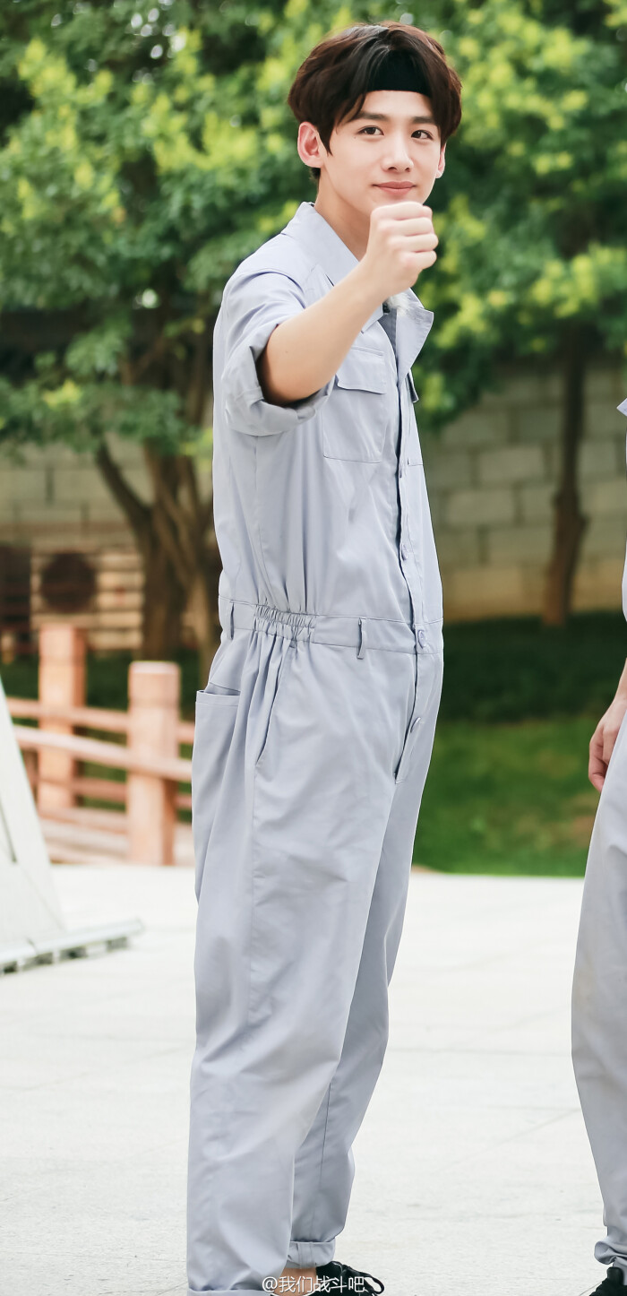 白敬亭 