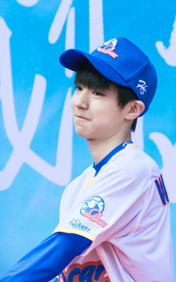 王俊凯 #tfboys 电视剧我们的少年时代 高清 棒球服 帅气