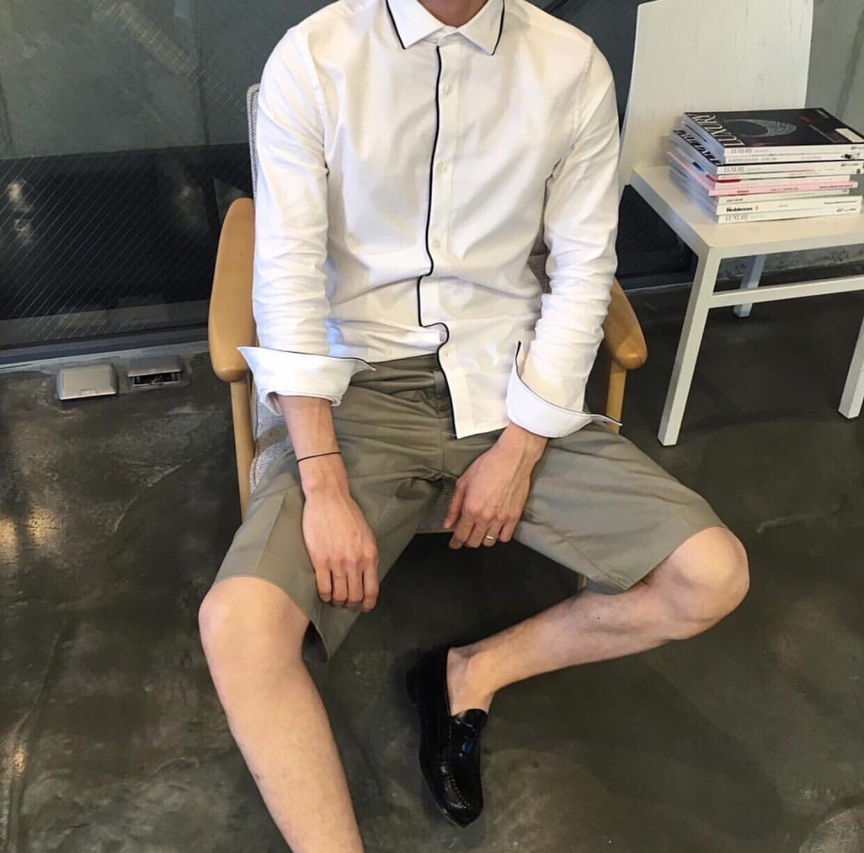 半身 不露脸 男头像