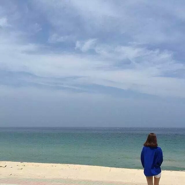 海边女生头像