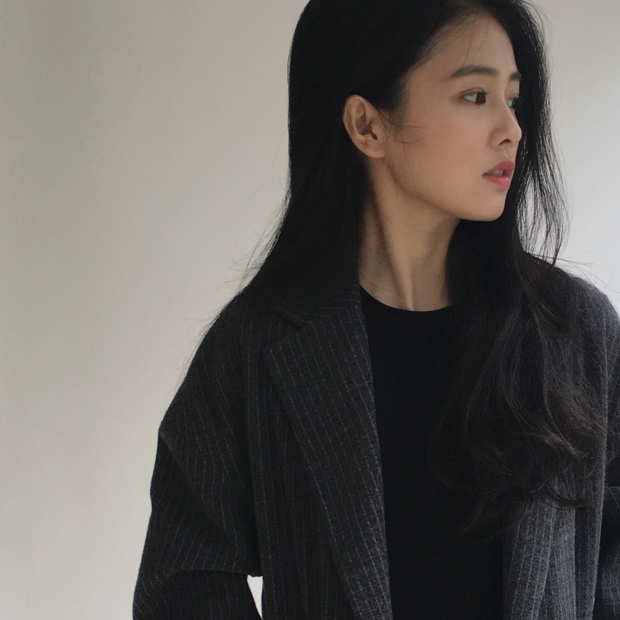 高清 大图 简约 可爱 搞怪 黑白 成熟 个性 伤感 性感 背影 侧影 侧脸