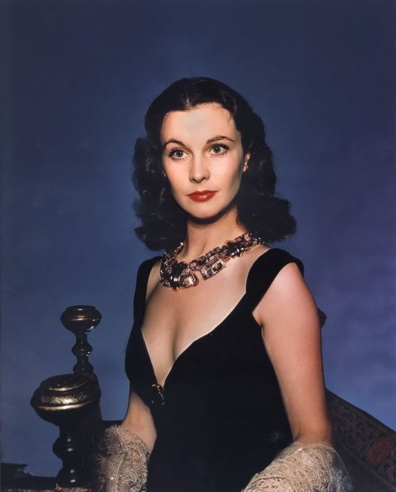 费雯·丽(vivien leigh),1913年11月5日出生于英属印度西孟加拉邦