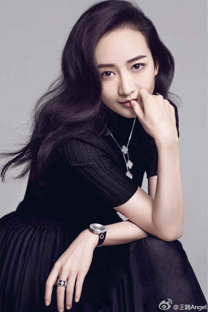 王鸥