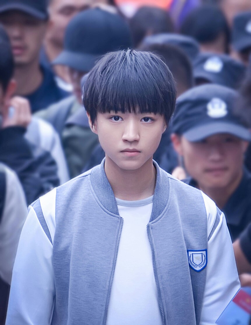 王俊凯 #tfboys 电视剧我们的少年时代 拍摄花絮 高清 帅气