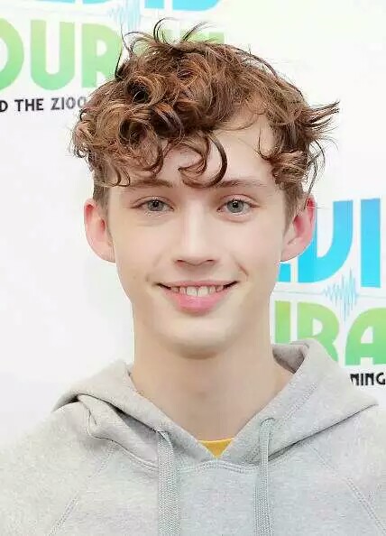 troye sivan 戳爷