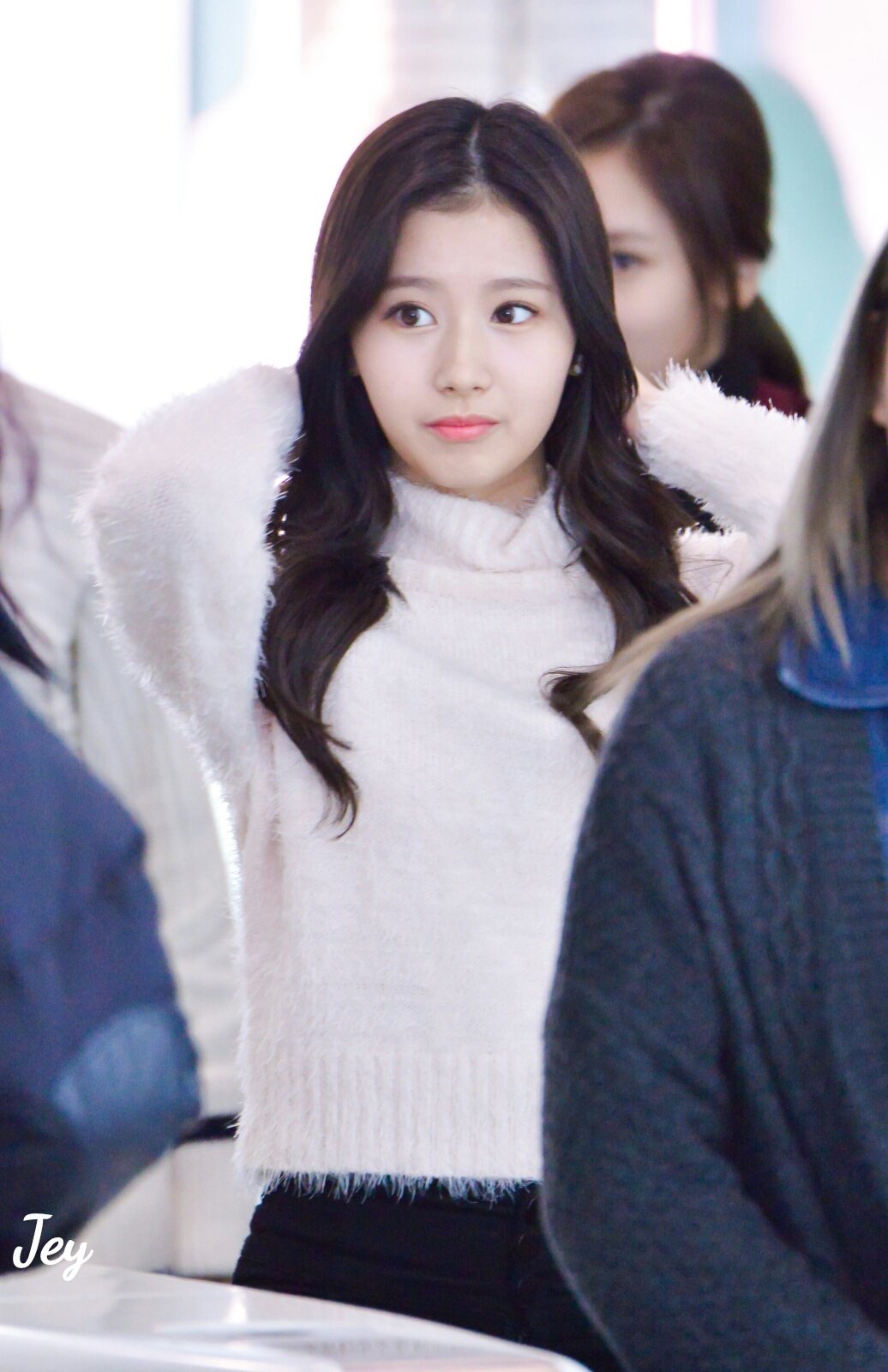 凑崎纱夏 sana twice