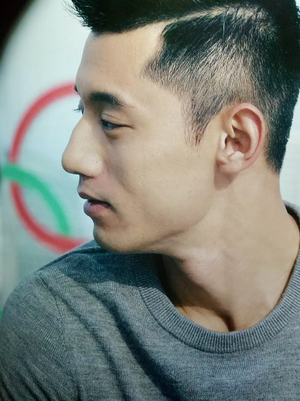 张继科 完美的侧颜杀