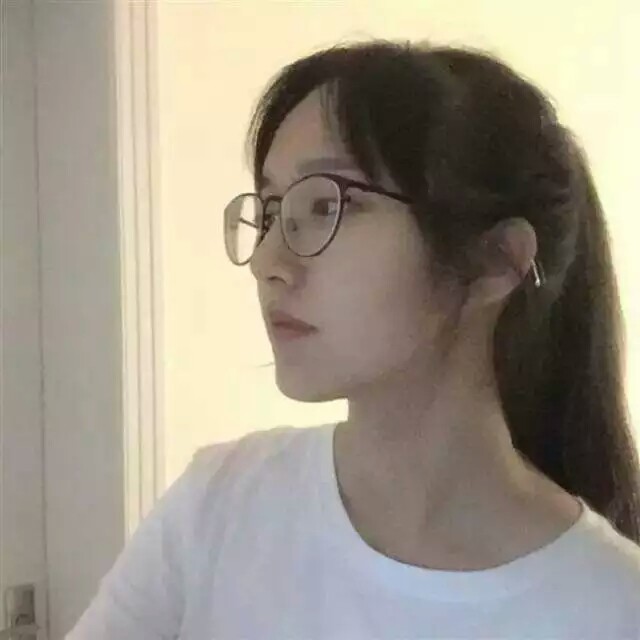 女生头像〕软妹 侧脸女头 戴眼镜