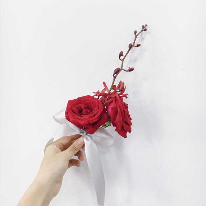 愿你一生有花可赏,有酒可醉,有伴可语,有…-堆