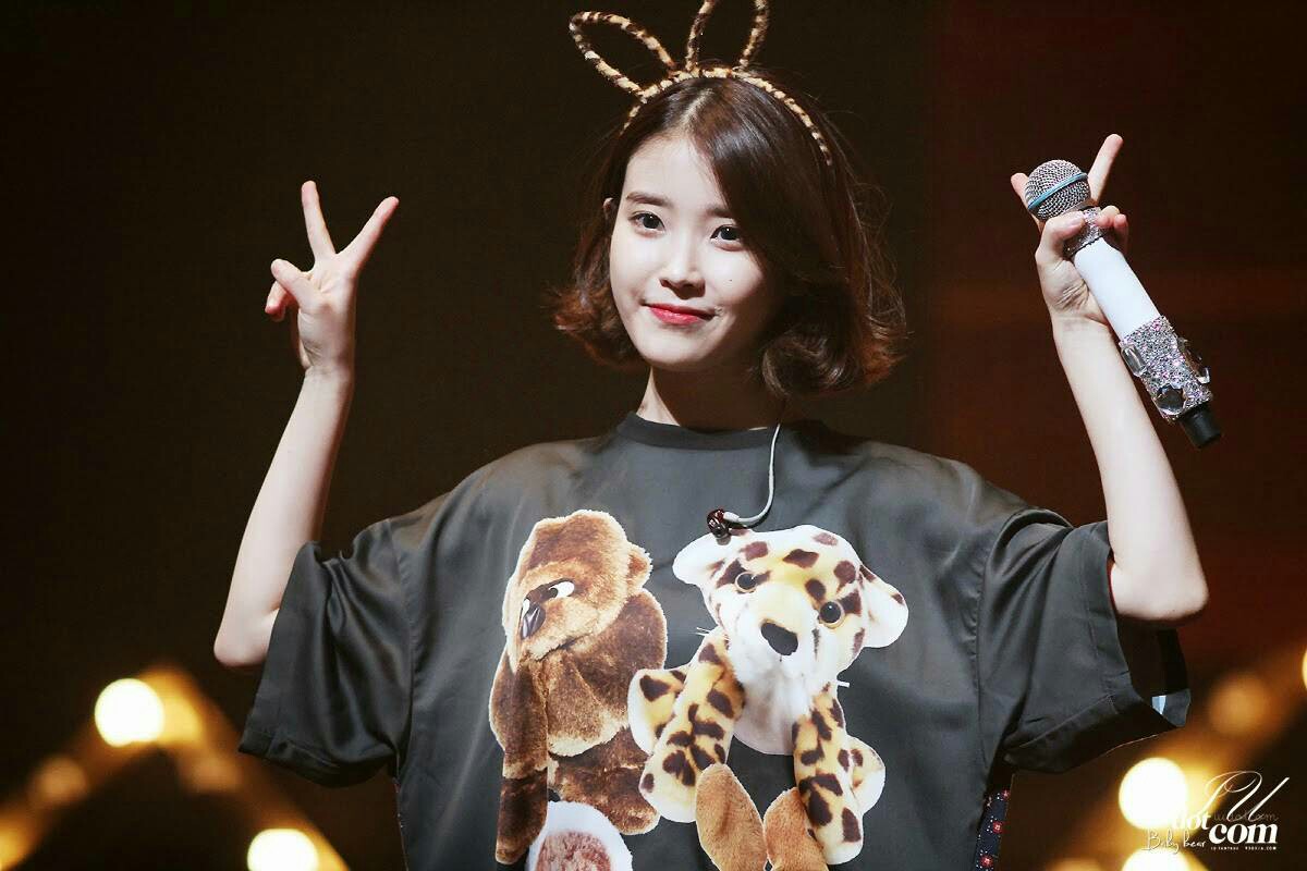 iu 短发