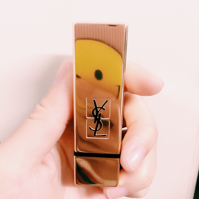 【ysl方管502星星色】不愧是热门色号!抹上…