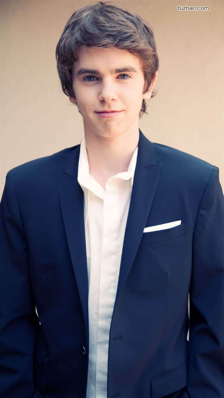 freddie highmore