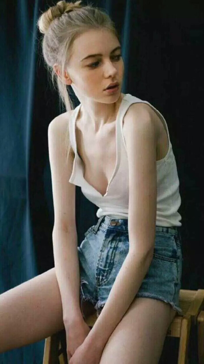 据说 平胸最美