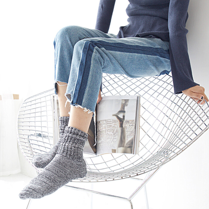 足衣也韩版复古中筒女袜民族风袜子女中筒秋…