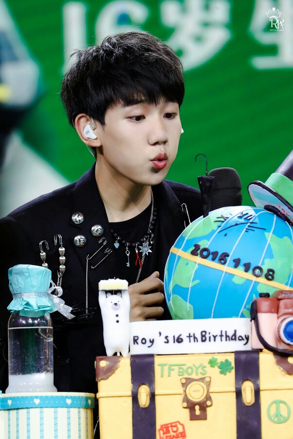王源 #tfboys 1108王源十六岁生日会 高清