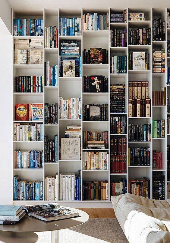 梦想有一个装满书的书柜