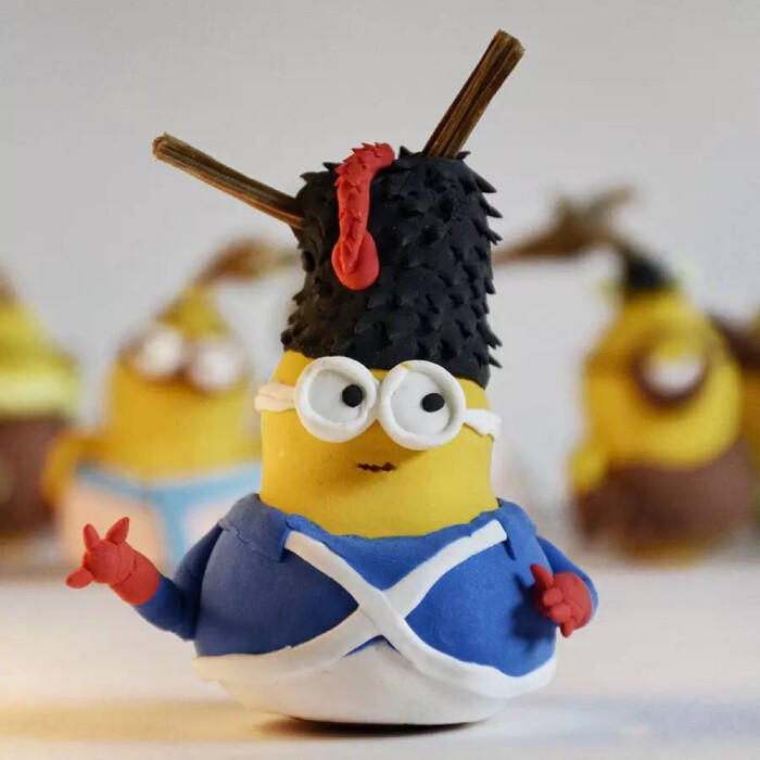 戴高帽子的英格兰小黄人士兵