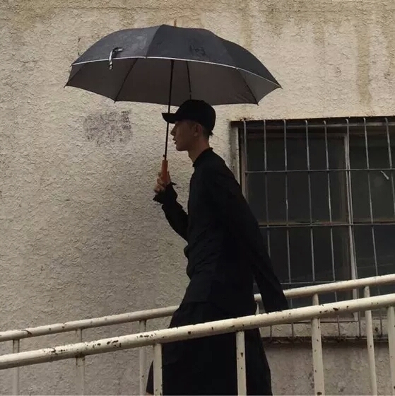 男头 韩系头像潮流 个性潮流 混搭 气质 半身 男神 网络红人 时尚