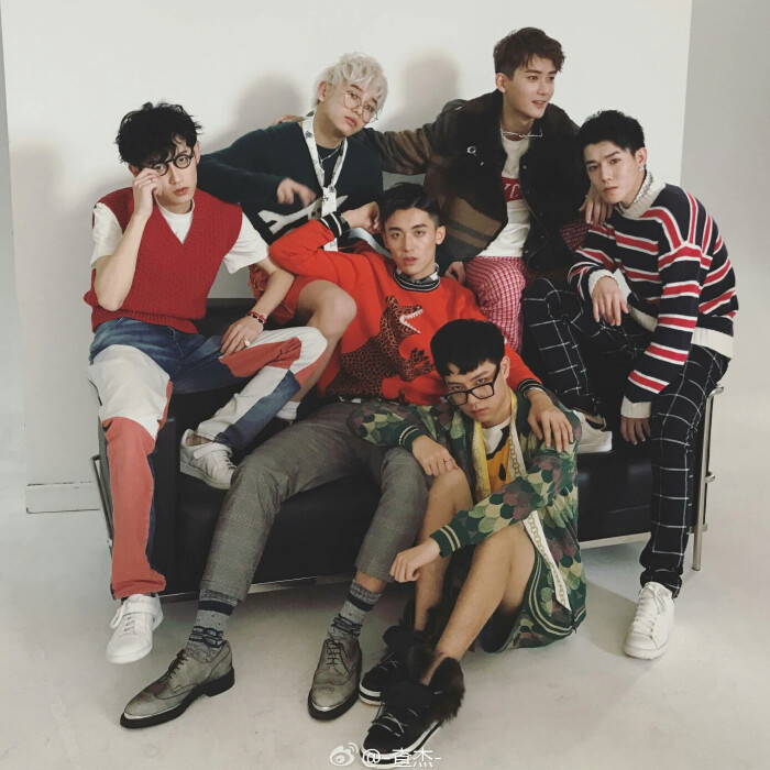 小资CHIC》杂志时尚大片 查杰 朱戬 吕鋆峰 彭