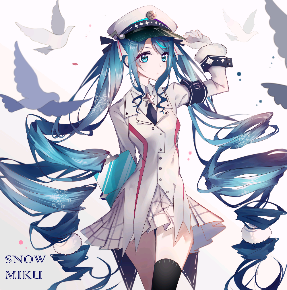 唯美 初音家族 背景 头像 长发 美丽 可爱 喜欢 动作 服装参考 动漫