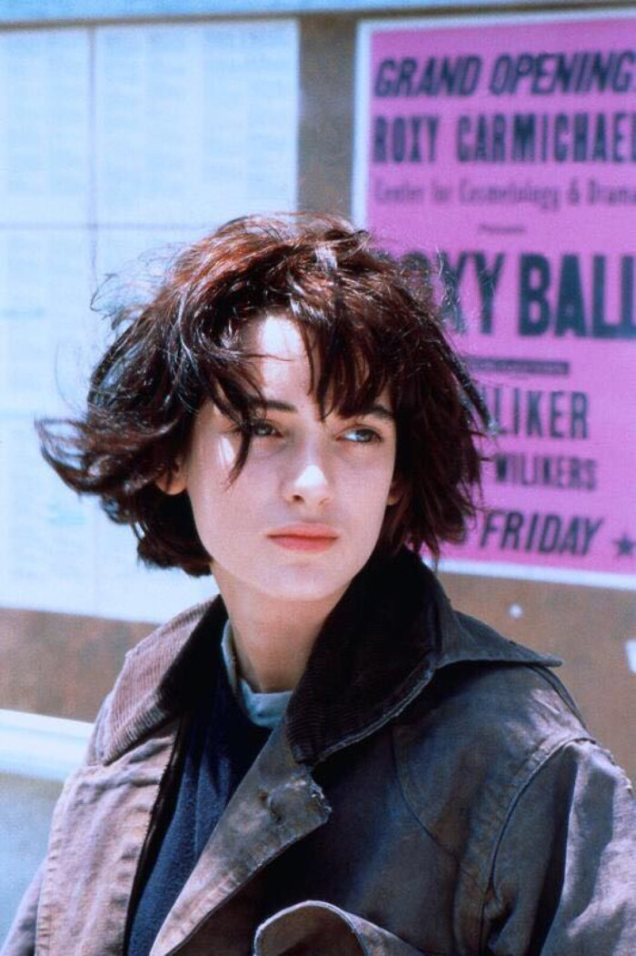 winona ryder 薇诺娜·瑞德 德普前女友 一代美人,今已迟暮