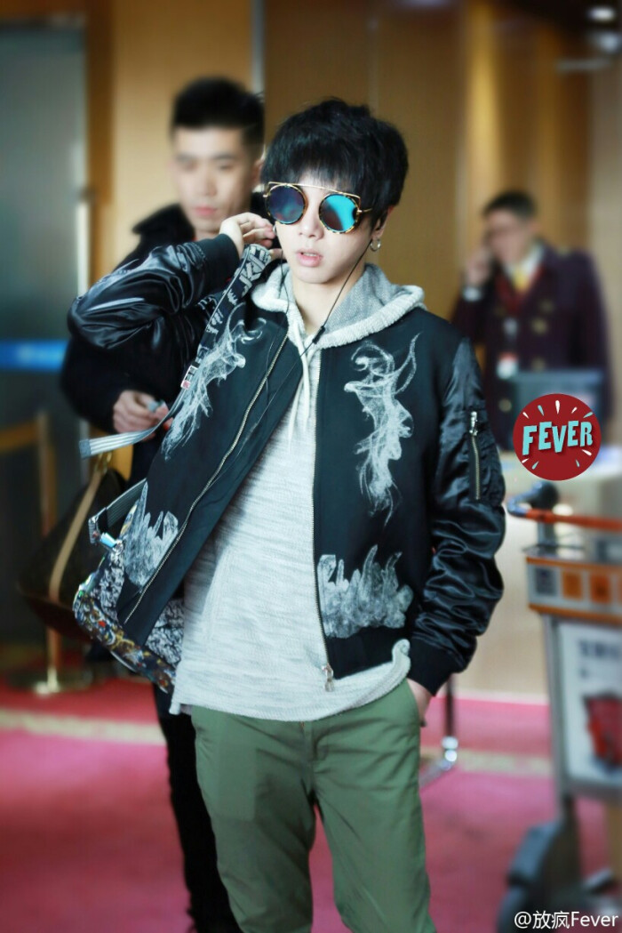 华晨宇 行程 2016.12.22 北京--海口 高…-堆糖,