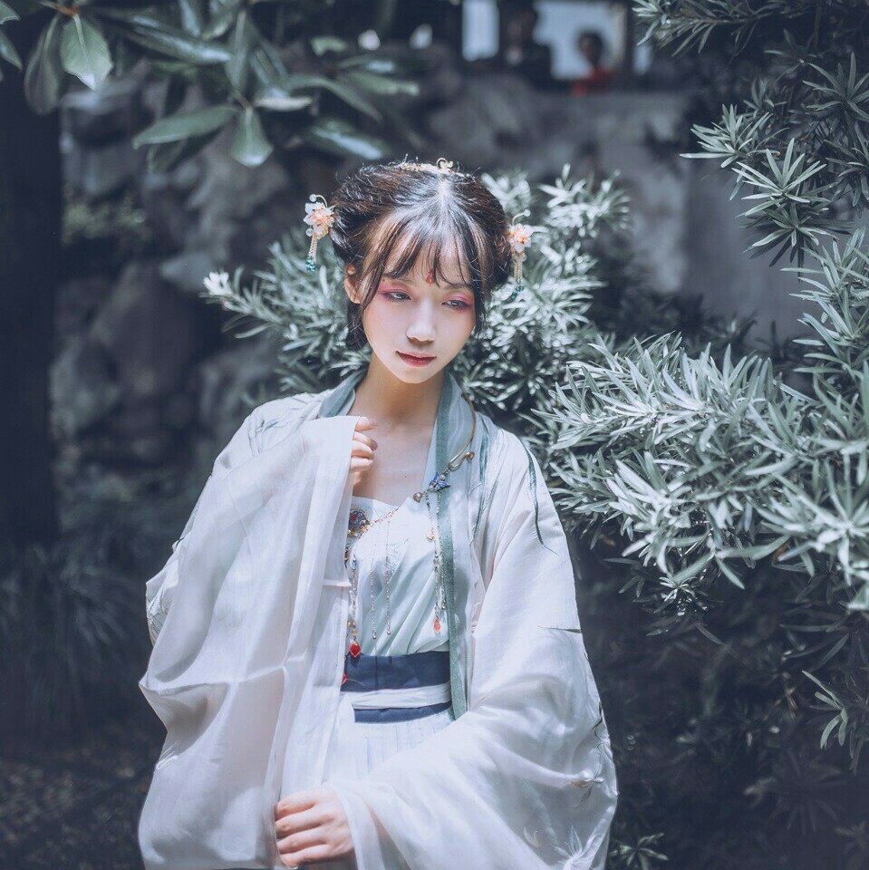 真人古风头像 银临