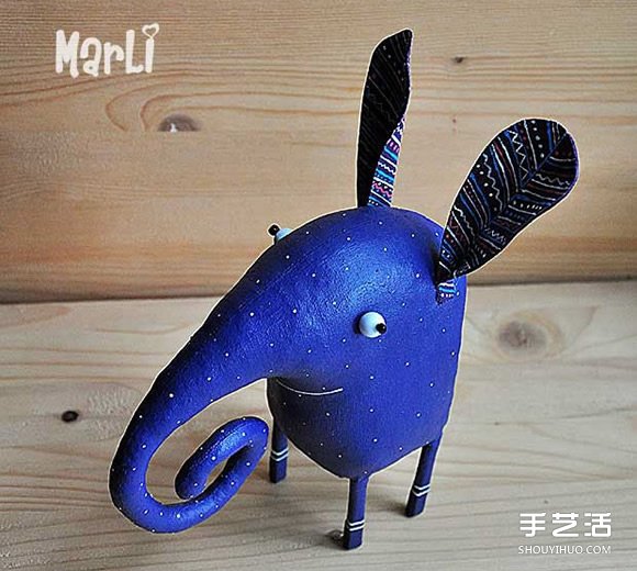 搞怪的动物布偶图片 夸张造型布艺玩偶作品 - www.shouyihuo.com
