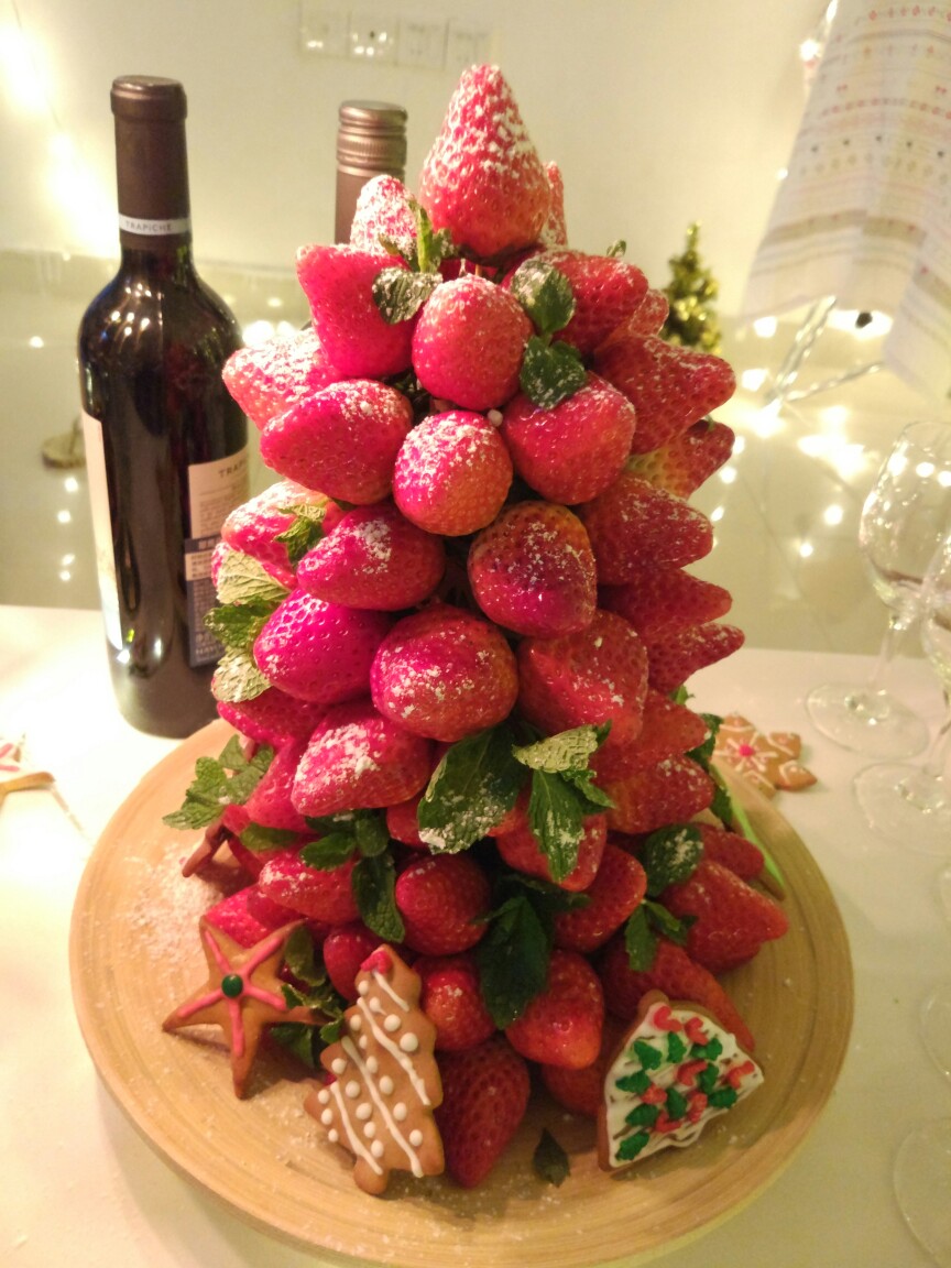 草莓圣诞树