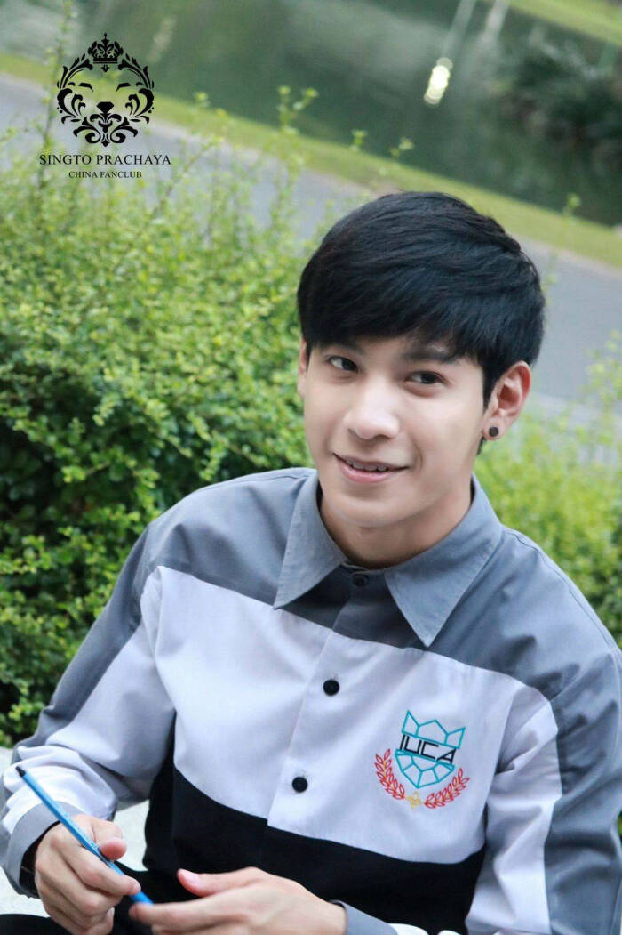 singtoprachaya# 王子学院校服图集