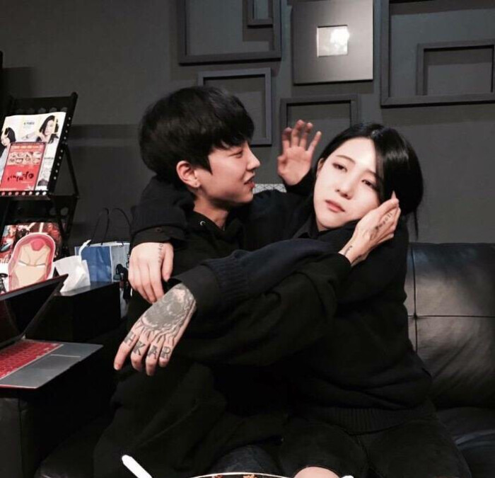 韩国女les李河娜&金景恩