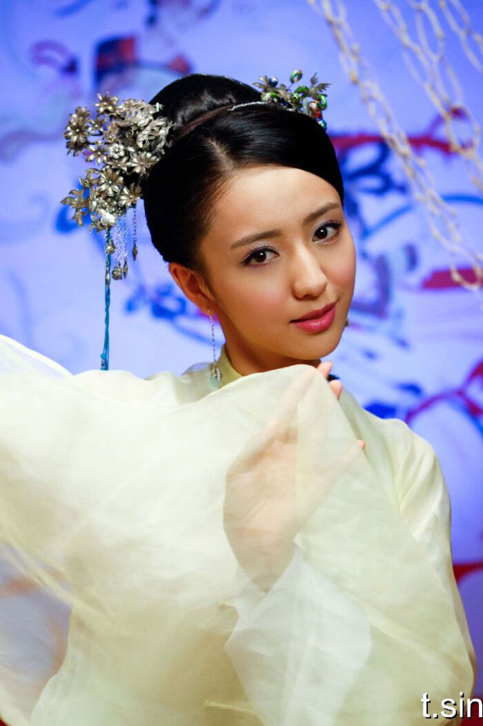 宫锁玉心-年素言-佟丽娅饰 -堆糖,美好生活研究