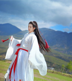 【戏阁】汉服 麋鹿 阳光 森系 暖色 日系 旅行 柔和 帅哥 阴阳