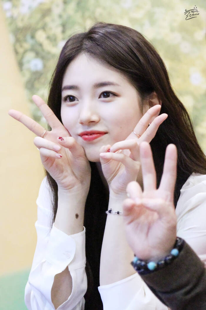 missa裴秀智suzy