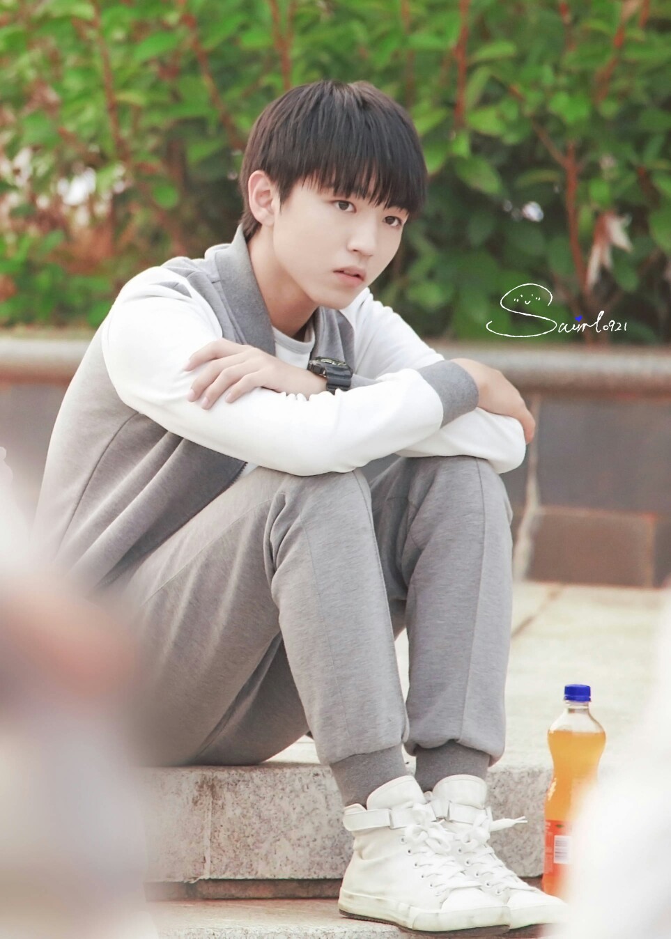 王俊凯 #tfboys 电视剧我们的少年时代拍摄花絮 高清 可爱