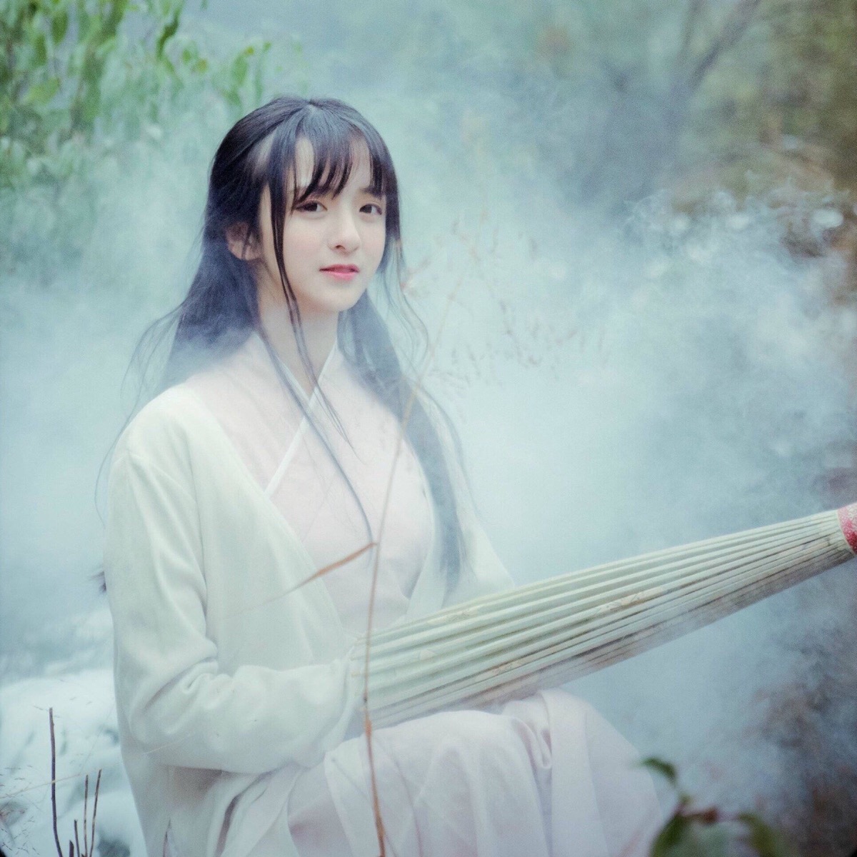 温乐の女生头像 古风 森系