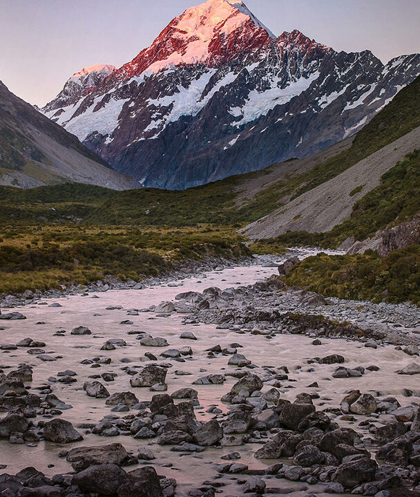 库克山是大洋洲最高的山峰,山麓地带是绝佳的自然游乐场所