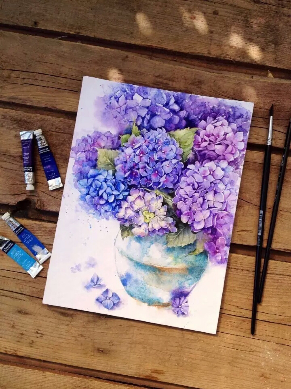 水彩蓝紫绣球花
