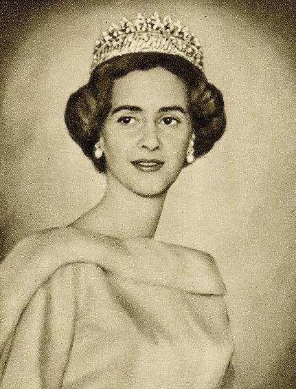 这顶王冠是比利时王室之宝,只有王后才能戴