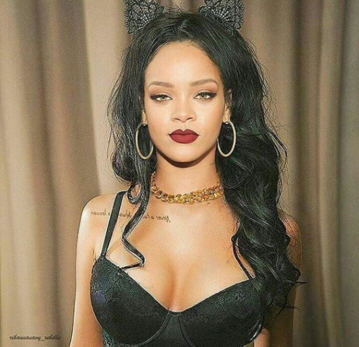 rihanna/来自ins自截/日日出街!