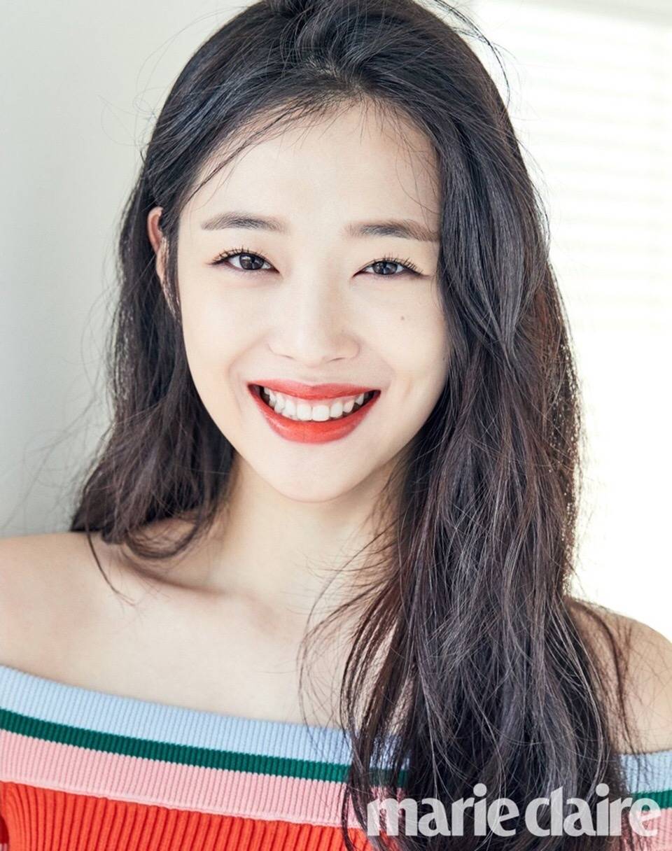 崔雪莉 崔真理 sulli