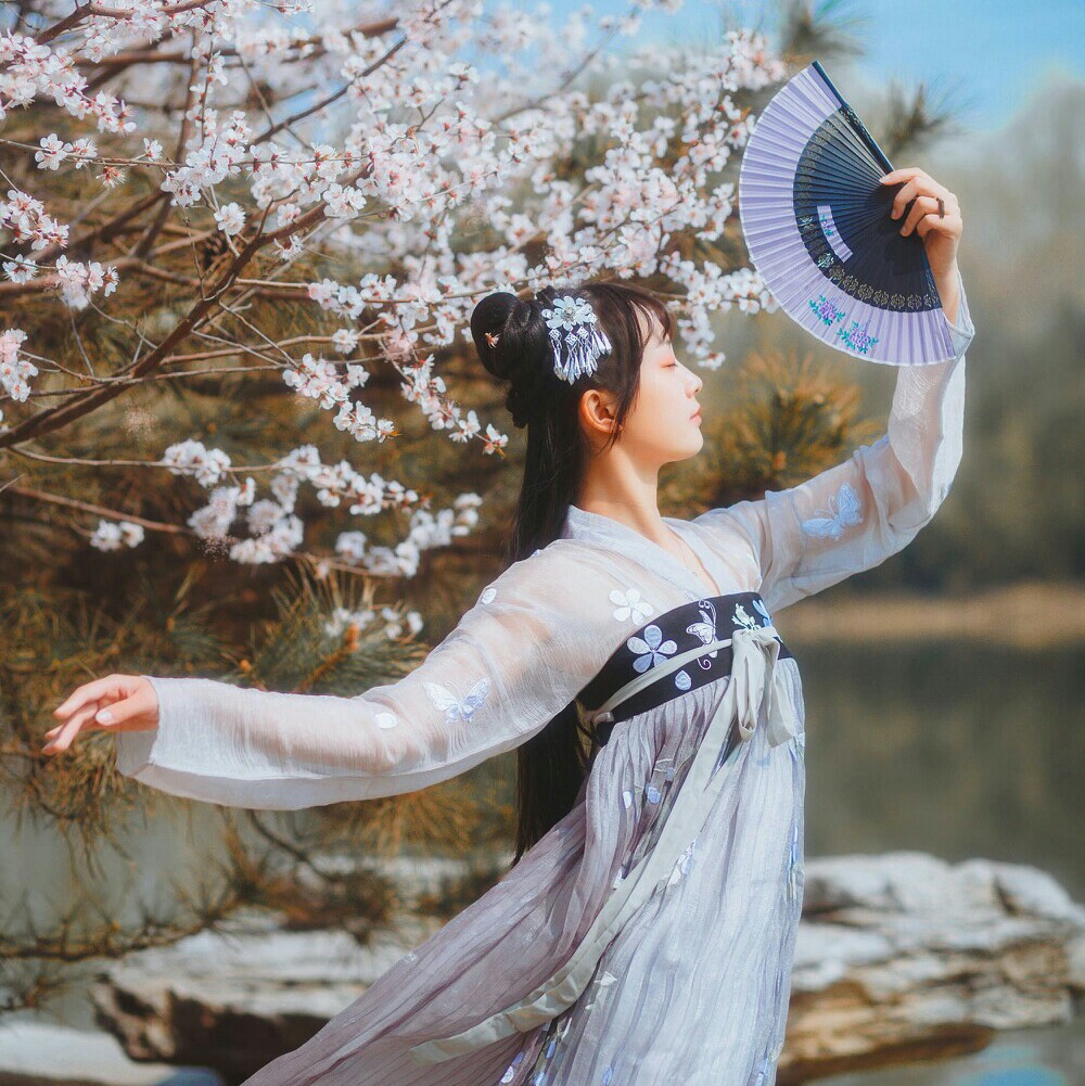 真人古风头像
