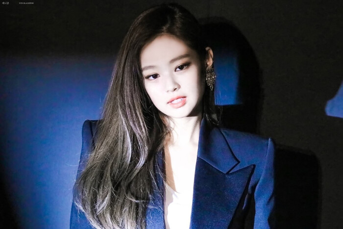 jennie blackpink 金智妮 珍妮 妮妮 小野猫 这身超超超好看