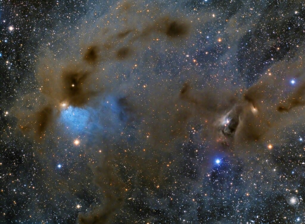 金牛座内的年轻恒星和尘埃星云,距离我们约450光年,由lloyd l.